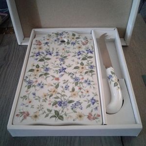 Porcelain Cheese Tray By Andrea By Sadek